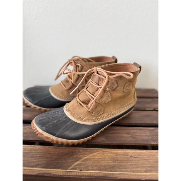 Sorel Shoes - SOREL Out N About Waterproof Brown Leather & Rubber Lace Up Duck Boots Size 9